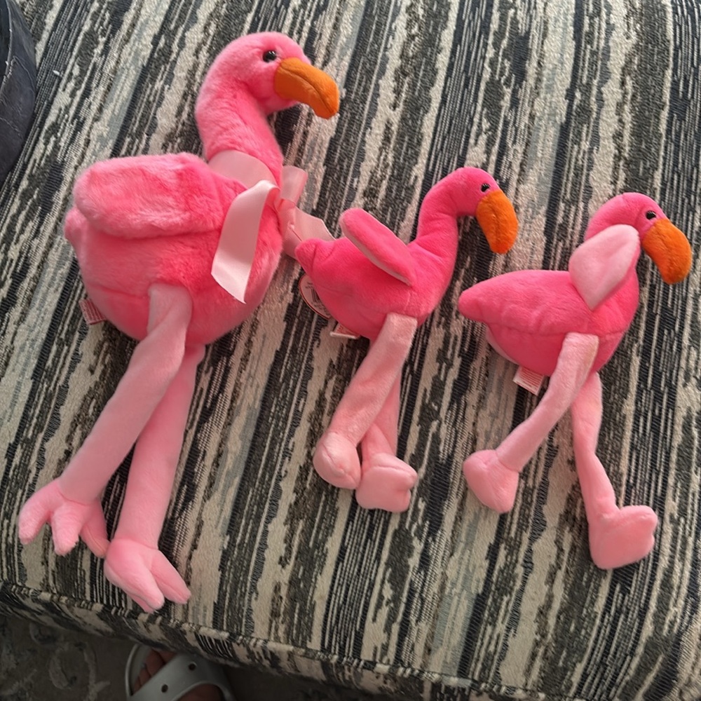 Pinky Flamingo Beanie Buddy 1998  and Two Beanie Baby (s) 1995 - Picture 4 of 7